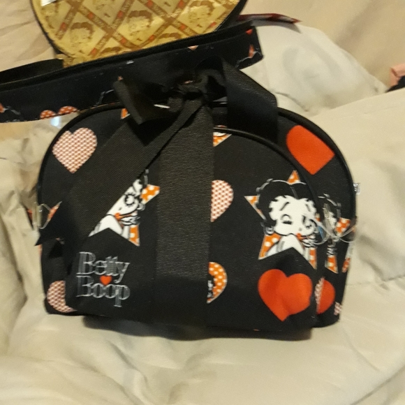 Sold - Picture 2 of 5